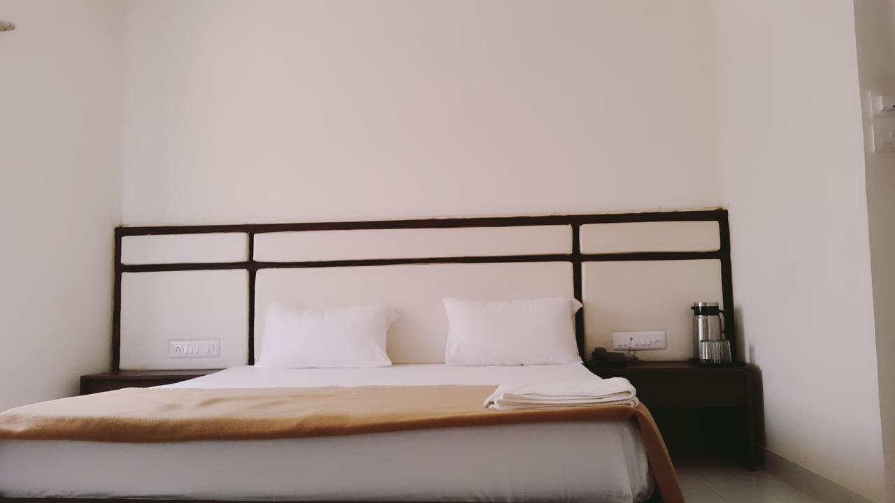 Shree Jee Intenational Hotell Nāthdwāra Eksteriør bilde