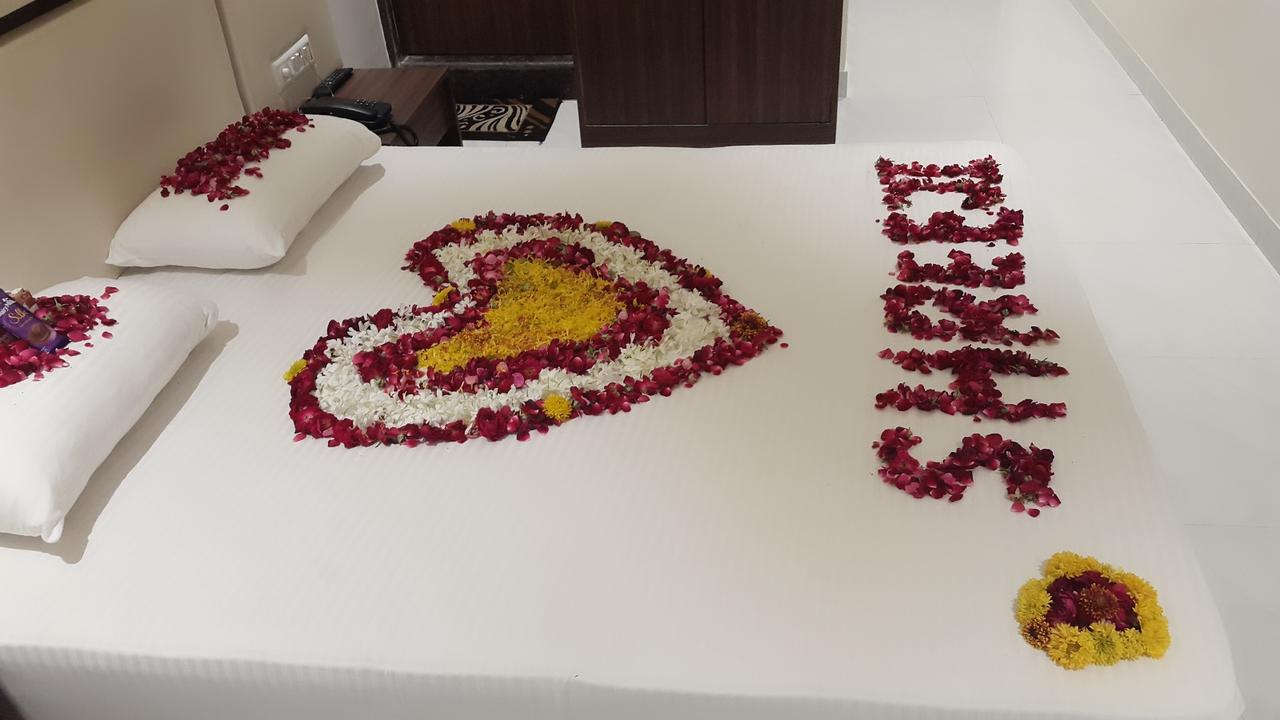 Shree Jee Intenational Hotell Nāthdwāra Eksteriør bilde
